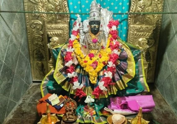 పెనుగొండ కామాక్షి అమ్మవారి ఆలయంలో ఘనంగా దుర్గాష్టమి పూజలు