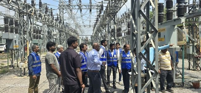 220 కేవీ గచ్చిబౌలి సబ్‌స్టేషన్‌ను ఆకస్మికంగా తనిఖీ చేసిన TGSPDCL సీఎండీ జితేష్ వి. పాటిల్: నిరంతర నాణ్యమైన విద్యుత్ సరఫరాకు ఆదేశం!