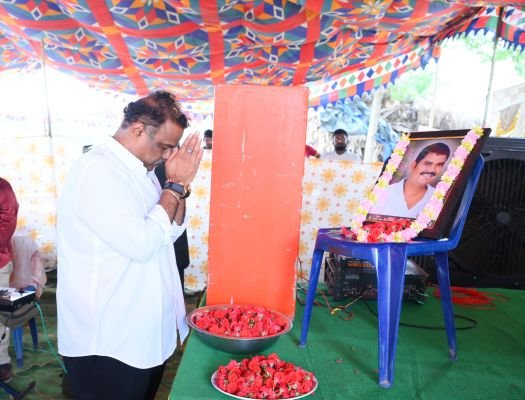 టిడిపి యువ నాయకులు కసుకుర్తి రాజీవ్ సంగీత్ కు మంత్రి అనగాని నివాళులు 