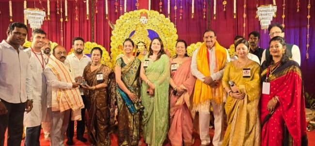  శేరిలింగంపల్లిలో ఘనంగా దేవీ శరన్నవరాత్రులు: పార్బణ్ సమితి పూజల్లో పాల్గొన్న ఎమ్మెల్యే అరికెపూడి గాంధీ!