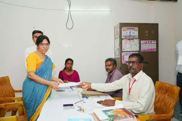 ఆత్మకూరు మున్సిపల్ టిడిపి చైర్మన్ అభ్యర్థిగా డాక్టర్ షకీలా 