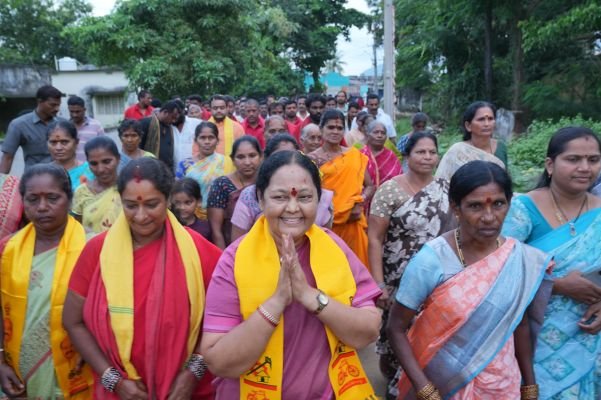 అభివృద్ధికి పట్టం కట్టండి.. కూటమి అభ్యర్థులను గెలిపించండి!