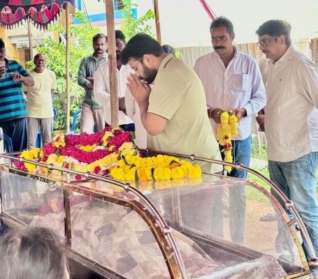 గురిబిల్లి సత్యనారాయణ రెడ్డికి జక్కంపూడి రాజా నివాళులు