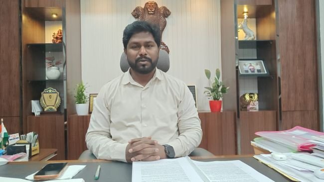 ఎన్నికల ప్రక్రియ ముగిసే వరకు ప్రజా సమస్యల పరిష్కార వేదిక రద్దు  - కమిషనర్ వై.ఓ. నందన్