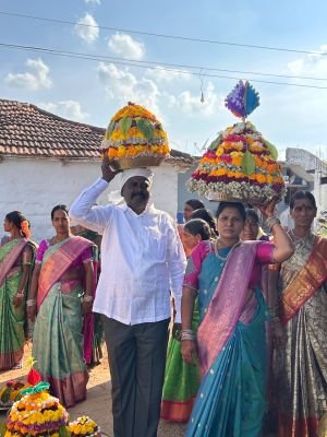 నాగన్ పల్లి గ్రామంలో ఘనంగా బతుకమ్మ సంబరాలు