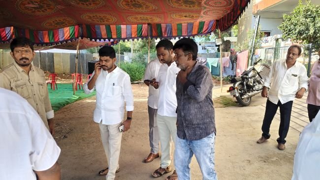 ఎన్నికల వ్యూహాలపై రమేష్ గౌడ్ ప్రత్యేక సమీక్ష  మేయర్ ఎన్నికల్లో సహకరించాలి.. అన్ని వర్గాలకు పిలుపు  నగరాన్ని అన్ని రంగాల్లో అభివృద్ధి చేయడమే లక్ష్యం: చిట్లూరు రమేష్ గౌడ్