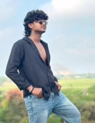 యువకుడి దారుణ హత్య