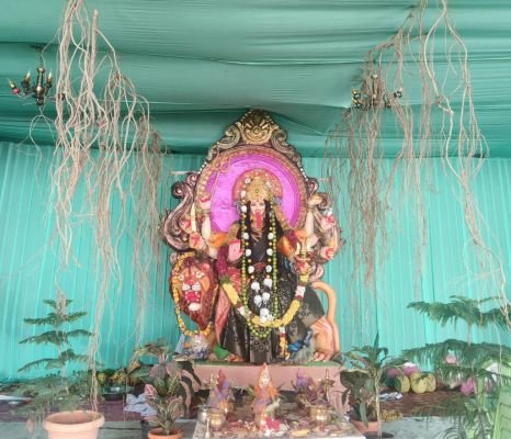 మహిషాసురమర్ధిని గా...దర్శనమిచ్చిన అమ్మవారు