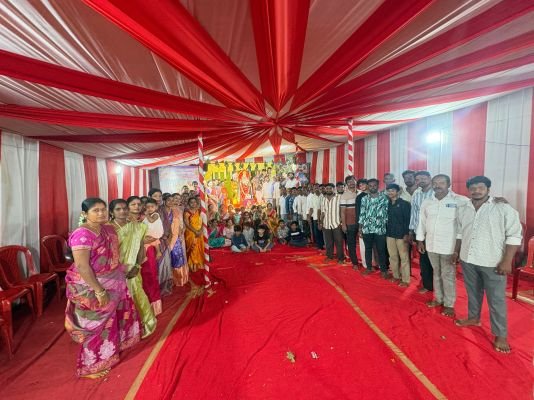 మహిషాసుర రూపంలో దుర్గామాత