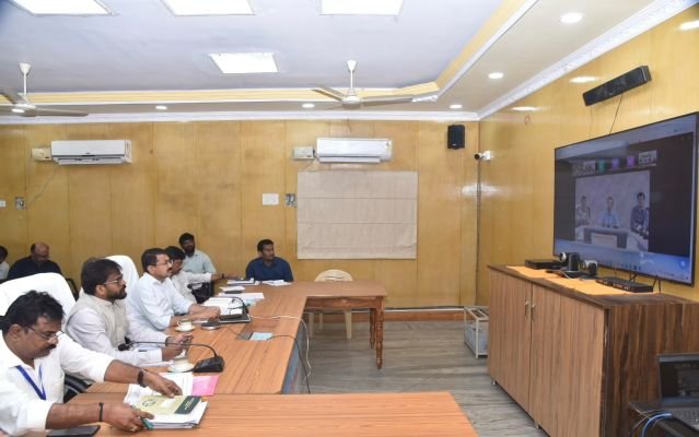 జిల్లాలో ఎంపీటీసీ, జెడ్పీటీసీ నామినేషన్ల స్వీకరణ కు ఏర్పాట్లు పూర్తి ...  - జిల్లా కలెక్టర్ ఎస్. రాంసుందరరెడ్డి