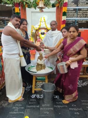 వైభవంగా శ్రీ షిరిడి సాయినాధుని ఆరాధన ఉత్సవాలు
