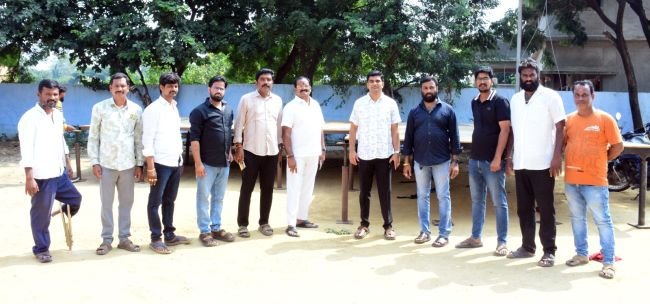 దసరా ఏర్పాట్లను పరిశీలించిన మున్సిపల్ కమిషనర్