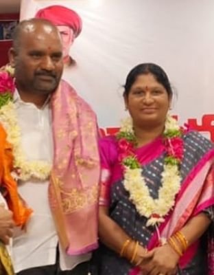ప్రజలకు దసరా శుభాకాంక్షలు తెలిపిన సర్పంచ్ రేఖ వెంకట్ రెడ్డి 
