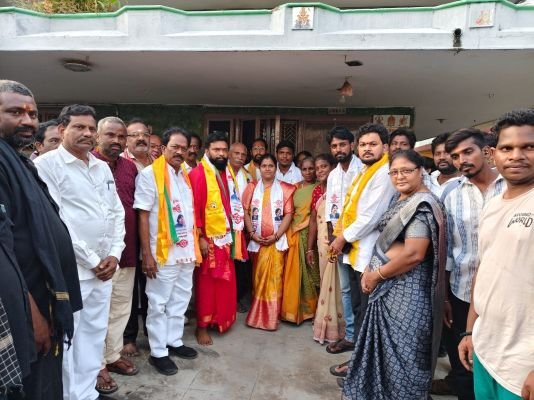 రామచంద్రపురం అభివృద్ధి కోసం కూటమి అభ్యర్థులను గెలిపించండి :మంత్రి వాసంశెట్టి సుభాష్ 