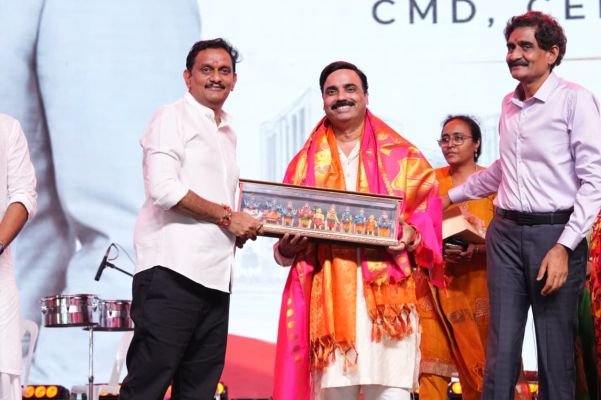 విజయవాడ ఉత్సవ్ 2.0లో ‘క్యాస్ట్’ చిత్ర బృందం సందడి  