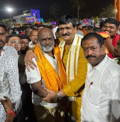 దుర్గమ్మ ఆశీస్సులు రాష్ట్ర ప్రజలు అందరిపై ఉండాలి:  మైనంపల్లి హన్మంతరావు