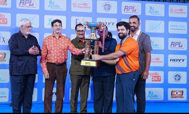 ఆర్చరీ ప్రీమియర్ లీగ్ సీజన్ 2 చాంపియ‌న్‌ మైటీ మరాఠాస్  ఫైనల్లో  6-2తో కాకతీయ నైట్స్‌పై గెలుపు  ఉత్త‌మ రిక్వ‌ర్ ఆర్చ‌ర్ గా బొమ్మదేవర ధీరజ్