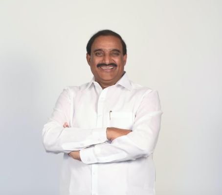  ప్రజలకు పీఏసీ చైర్మన్ ,ఎమ్మెల్యే  గాంధీ దసరా శుభాకాంక్షలు