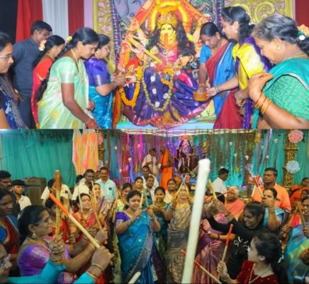 విజయాలు సాధిస్తూ ముందుకు సాగుదాం...