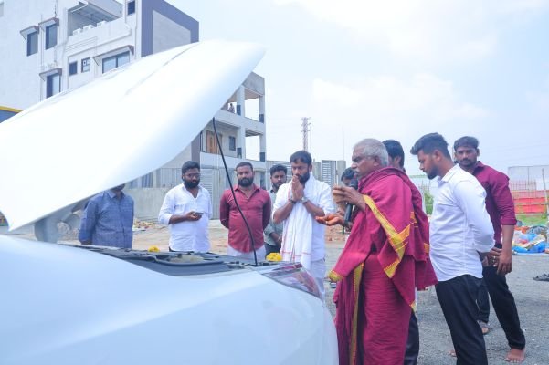 చీరాల టీడీపీ క్యాంపు కార్యాలయంలో దసరా వేడుకలు