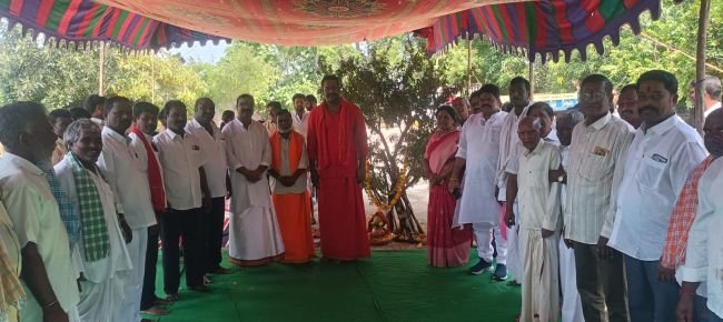 ఘనంగా ఆయుధ పూజ:పాల్గొన్న సినీ నటుడు కాలకేయ ప్రభాకర్