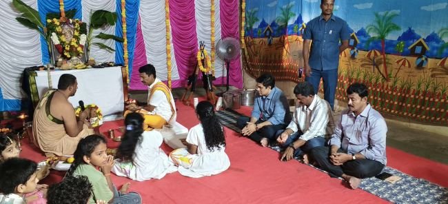 ఘనంగా ఆయుధ పూజ