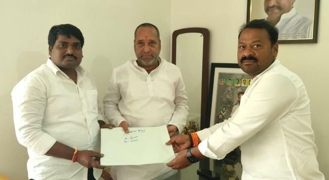 పలమనేరు మున్సిపల్ ఎన్నికల్లో టీడీపీ 33 వార్డుల్లో పోటీ
