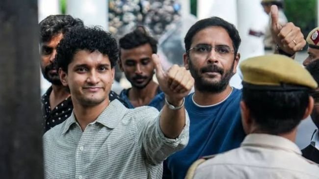 కస్టడీ పొడిగింపుపై ఢిల్లీ హైకోర్టును ఆశ్రయించిన సీజేపీ నేతలు సౌరవ్ దాస్, అశుతోష్ రాంకా: ఎగ్జిక్యూటివ్ మేజిస్ట్రేట్ ఉత్తర్వుల సవాలు!