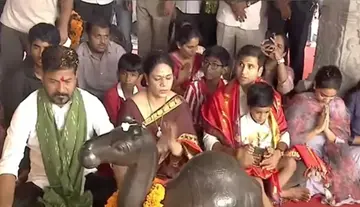 కల్వకుర్తి దసరా వేడుకల్లో సీఎం రేవంత్‌ రెడ్డి.. రావణ దహనం కార్యక్రమంలో పాల్గొన్న ముఖ్యమంత్రి