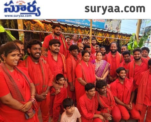 విజయదశమి సందర్భంగా అఖండ అన్న సమారాధన ప్రారంభం  కేంద్ర మంత్రి శ్రీనివాస వర్మ సతీమణి వెంకట శ్రీదేవి చేతుల మీదుగా ప్రారంభం