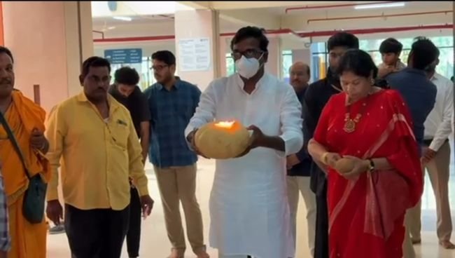 మాజీ మంత్రి పువ్వాడ దసరా వేడుకలు