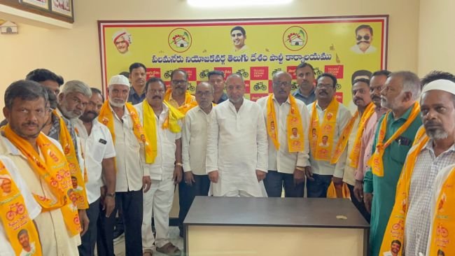 వైకాపా నుంచి టీడీపీలోకి చేరికలు