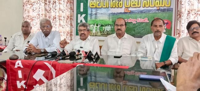 చారిత్రాత్మక ఏఐకేఎస్‌ జాతీయ మహాసభలను విజయవంతం చేయాలి తెలంగాణ రైతు సంఘం రాష్ట్ర అధ్యక్షులు పోతినేని సుదర్శన్ పిలుపు