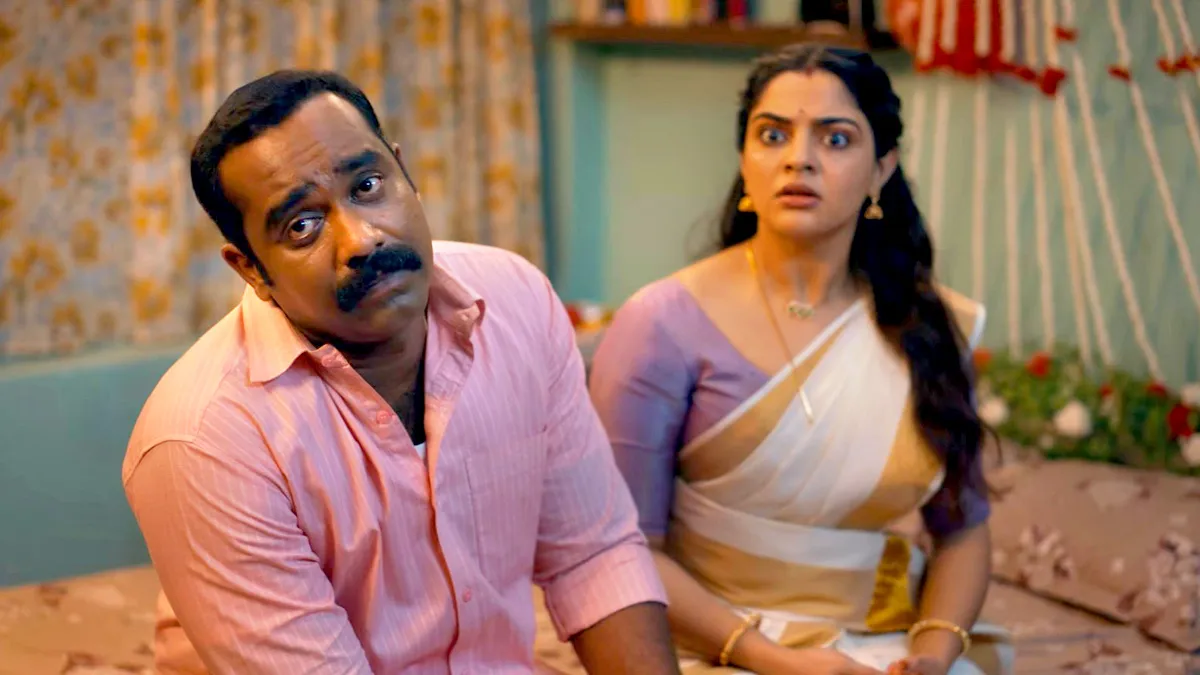 ఓటీటీలోకి మలయాళ టైమ్ లూప్ థ్రిల్లర్.. తెలుగులోనూ స్ట్రీమింగ్ కానున్న 'ధూమకేతు'!
