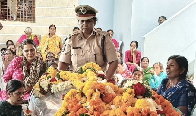హెడ్ కానిస్టేబుల్ బాబు మృతి పోలీస్ శాఖకు తీరని లోటు
