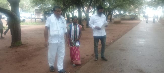 పంటపాలెం ఎంపిటిసి స్థానం వైకాపా అభ్యర్థి కత్తి