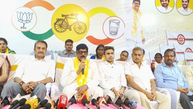 మున్సిపల్ అభివృద్ధి చూడాలి – మంత్రి ఆనం రామనారాయణరెడ్డి