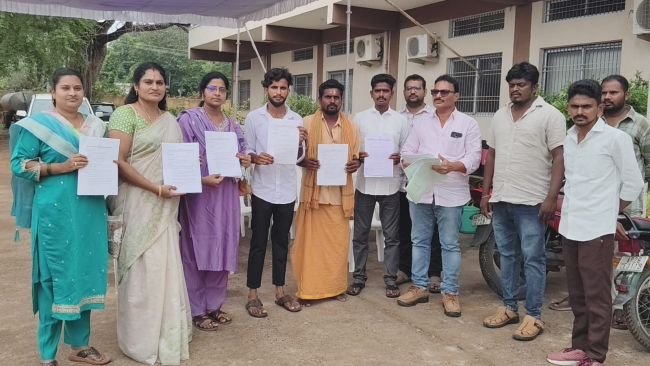 ఆత్మకూరు మున్సిపల్ ఎన్నికల్లో టీడీపీ–జనసేన పొత్తు విఫలం --8 వార్డుల్లో జనసేన పోటీ