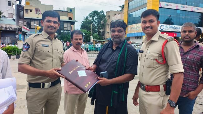 నమ్మకాన్ని నిరూపించిన అలిపిరి ఎస్సై 