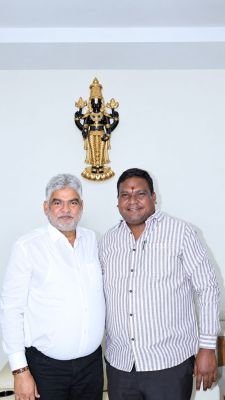 స్పీకర్ గడ్డం ప్రసాద్ కుమార్‌కు దసరా శుభాకాంక్షలు తెలిపిన మార్కెట్ కమిటీ చైర్మన్ చాపల శ్రీనివాస్ ముదిరాజ్