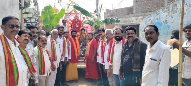 ఘనంగా దేవీ నవరాత్రులు ముగింపు 