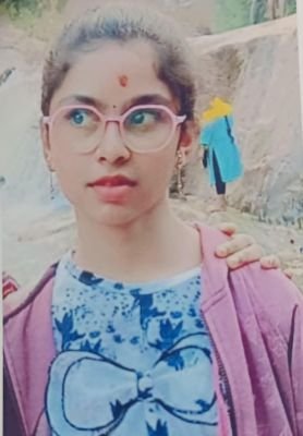 న్యూపోర్ట్‌ పరిధిలో విద్యార్థిని అదృశ్యం: ఆందోళనలో తల్లిదండ్రులు