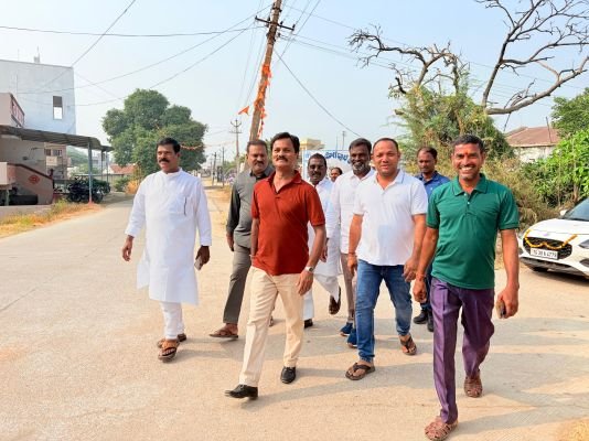 శ్రీ రేణుక ఎల్లమ్మ ఆలయ నిర్మాణానికి స్థల పరిశీలన చేసిన ఎమ్మెల్యే కుంభం*