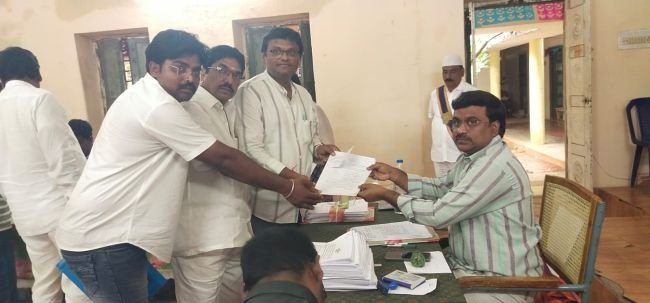 కలిగిరి మండలంలో ఎంపీటీసీ స్థానాలకు 8 నామినేషన్ పత్రాల స్వీకరణ