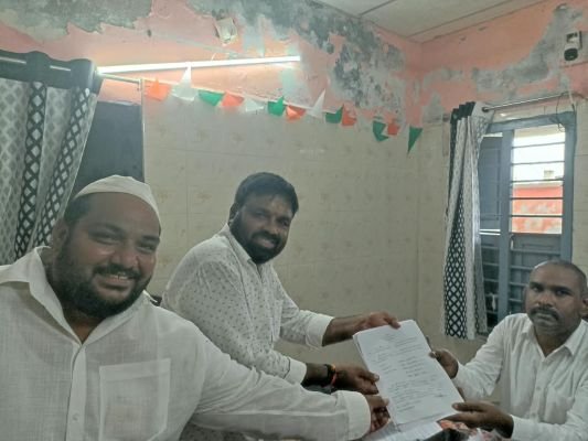 తొలిరోజు 11 మంది ఎంపీటీసీ స్థానాలకు నామినేషన్లు దాఖలు