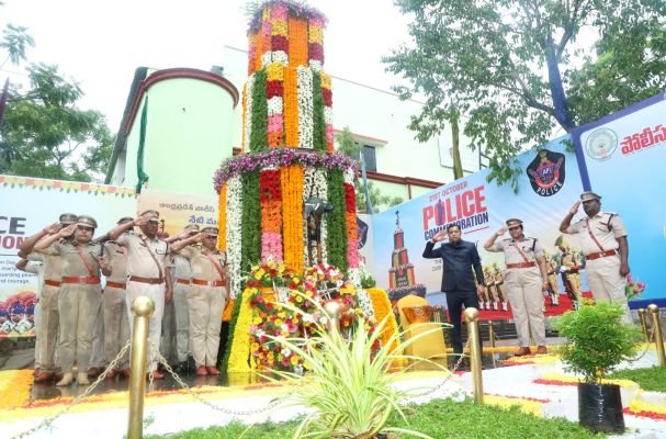 ప్రజల భద్రతే లక్ష్యం.. నేరరహిత సమాజ నిర్మాణమే ధ్యేయం -జిల్లా ఎస్పీ డా.అజిత వెజెండ్ల.ఐపీఎస్.