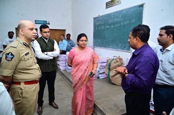 ఎన్నికలు ప్రశాంతంగా జరిగేందుకు పటిష్ట చర్యలు  *సమస్యాత్మక, అత్యంత సమస్యాత్మక పోలింగ్ కేంద్రాల వద్ద పటిష్ట పోలీసు బందోబస్తు