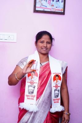 32వ డివిజన్ కూటమి అభ్యర్థిగా కౌసర్