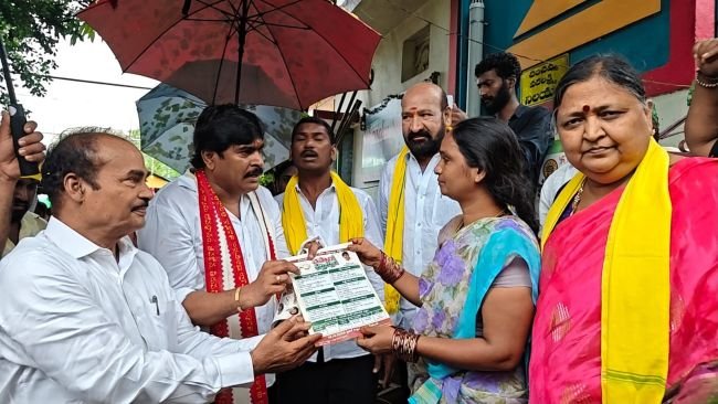 జోరు వానలో... ప్రచార హోరు  తొలి రోజు ఎన్నికల ప్రచారానికి కూటమి శ్రీకారం