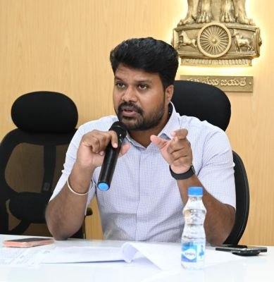 స్థానిక ఎన్నికలకు సర్వసన్నద్ధం.. జిల్లా కలెక్టర్ డా. ఆర్. మహేష్ కుమార్ 